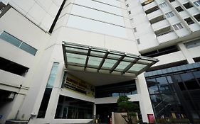Twin Hotel Surabaya